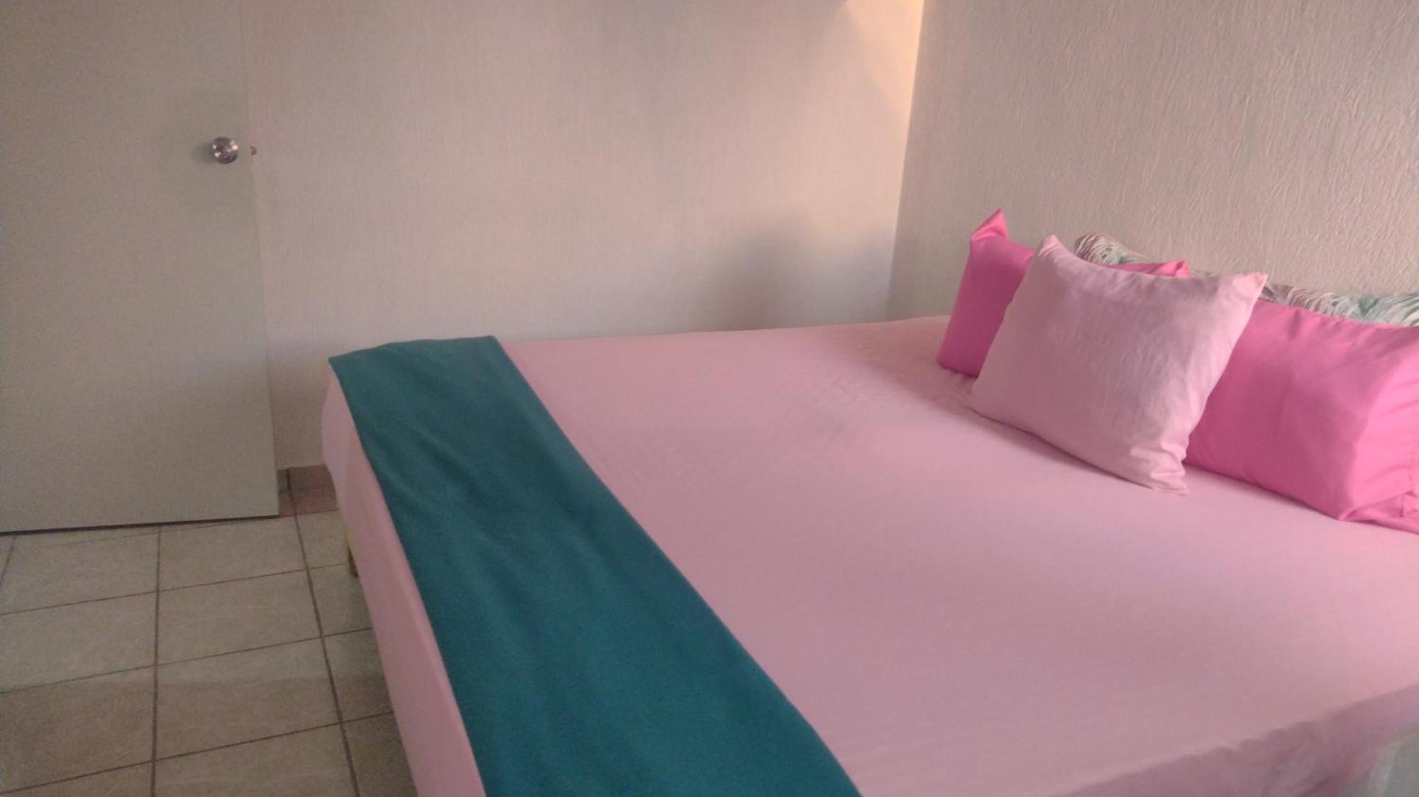 Mariposa, Cancunian Comfort المظهر الخارجي الصورة