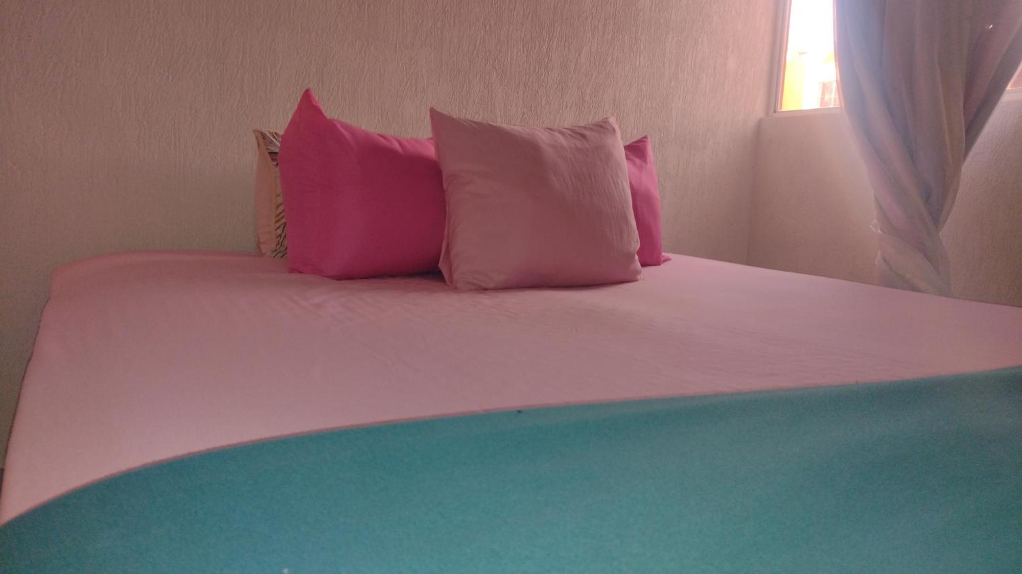 Mariposa, Cancunian Comfort المظهر الخارجي الصورة